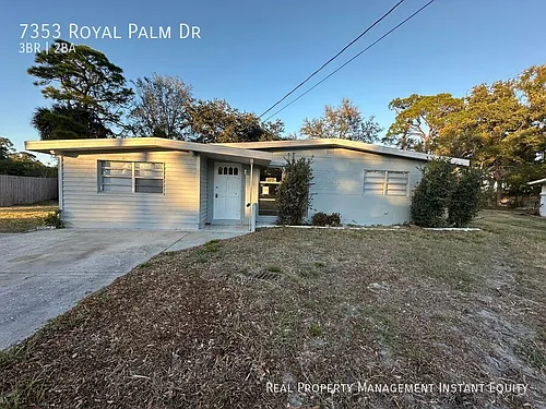 7353 Royal Palm Dr Photo 1