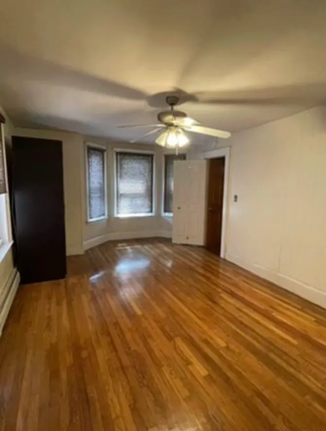 1 bed, 800 sqft, $2,750 — Photo 3