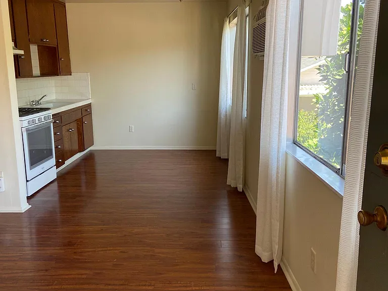 1855 Yosemite Dr #6 — Photo 6