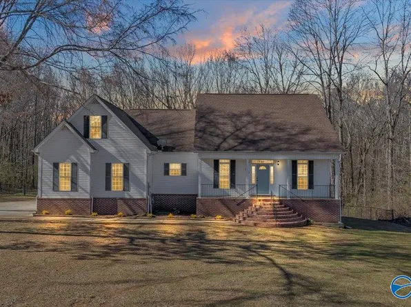 120 Jodie Dr, Huntsville, AL 35811