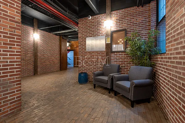 Rented by Brick&Mortar | media 24