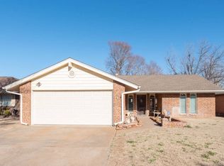 609 Rosanne St, Enid, OK 73703