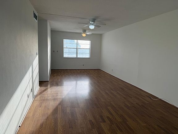 2nd image of 1310 NW 43rd Avenue NW #308