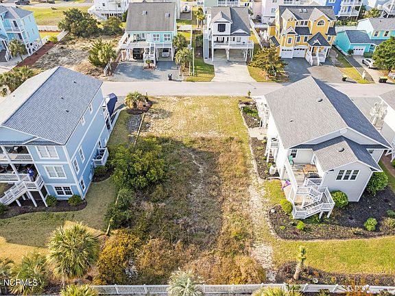 4th image of 149 Carolina Avenue
