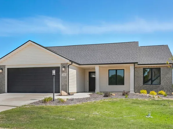 118 Sunset Dr, Avilla, IN 46710
