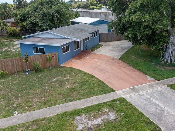 2nd image of 1446 W DREW Street