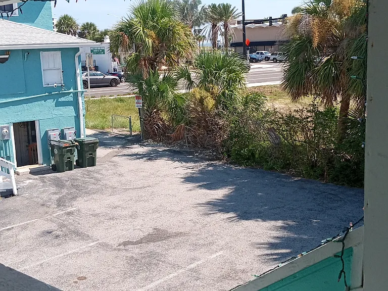 708 E International Speedway Blvd — Photo 3