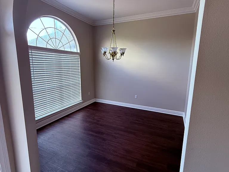 44065 Nicholas Cir — Photo 3