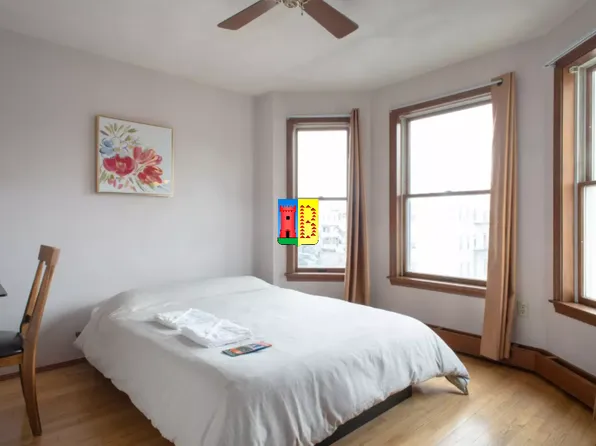 28 Orleans St, Boston, MA
