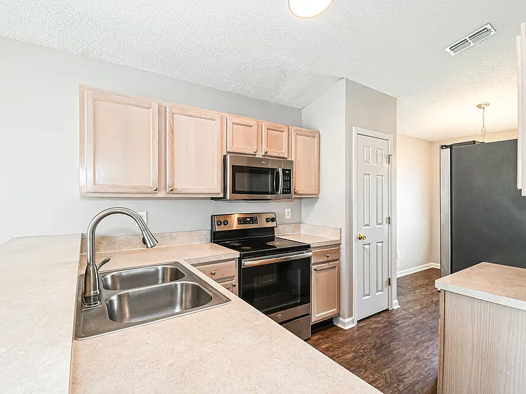 1125 Buccaneer Blvd — Photo 7