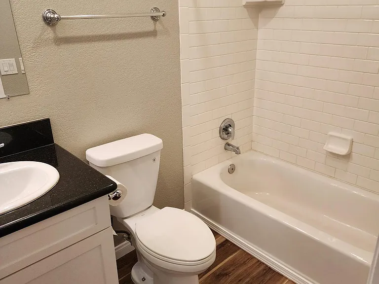 4840 W Mountain View Dr #7 — Photo 10