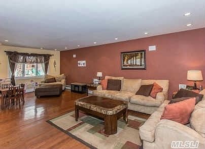 5th image of 34 Mell Dr