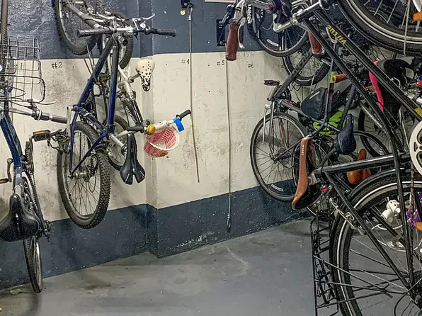 251 East 32nd Street image 13 of 13