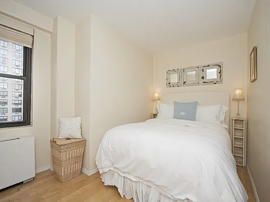 Sold by Sotheby's International Realty | media 12