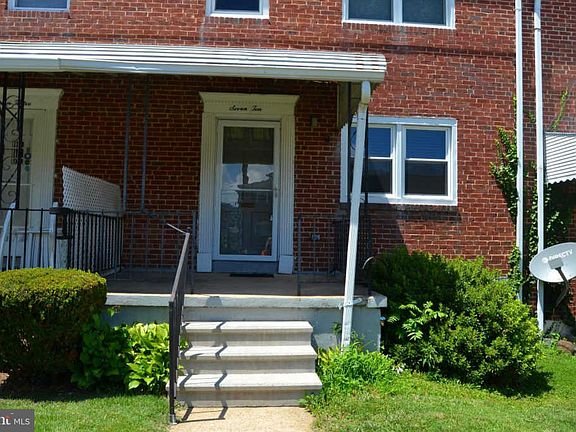 3rd image of 710 Eastshire Dr