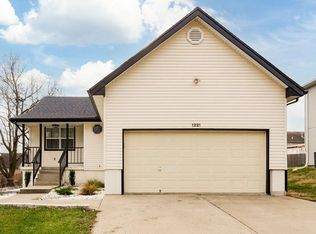 1221 R D Mize Rd, Grain Valley, MO 64029