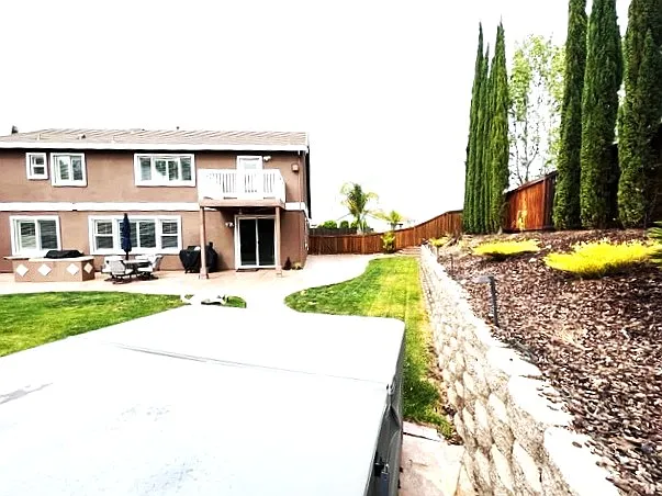 Huge Back Yard