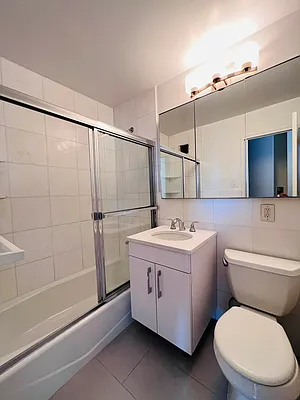 Rented by Elegran | media 10