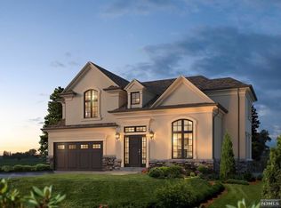 15 N Browning Ave, Tenafly, NJ 07670