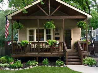 926 Alberta St, Ferndale, MI 48220