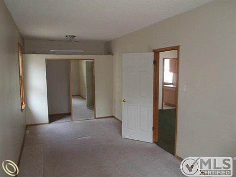261-822261_BEDROOM3.JPG