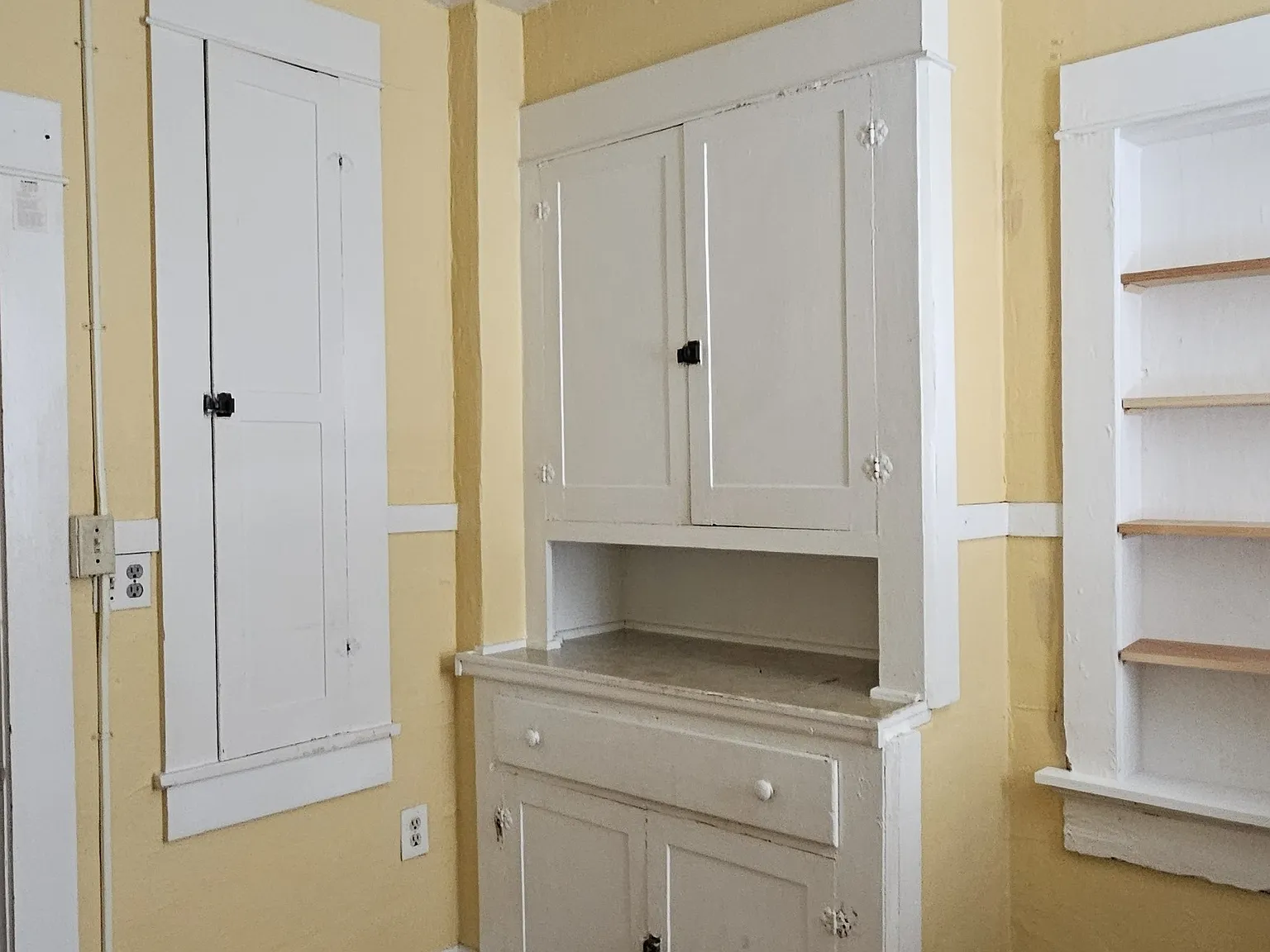 1 bed, 550 sqft, $1,050 — Photo 3