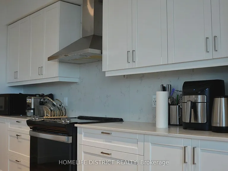 50 Grand Ave S #1701 — Photo 40