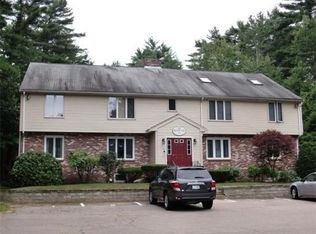 32 Hilltop Ln APT 2, South Easton, MA 02375