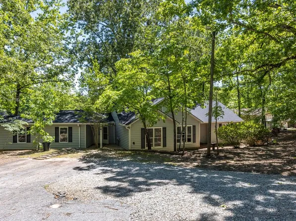 (undisclosed Address), Hamilton, GA 31811