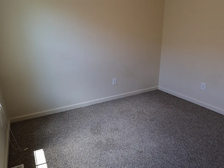 1427 Sycamore St #1 — Photo 42
