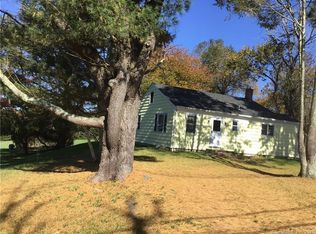 224 Elmridge Rd, Pawcatuck, CT 06379