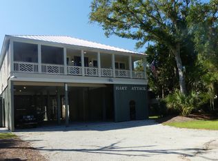 3328 Myrtle St, Edisto Island, SC 29438