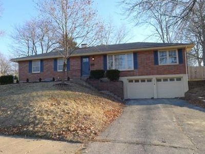 4601 NE Chouteau Dr, Kansas City, MO, 64117