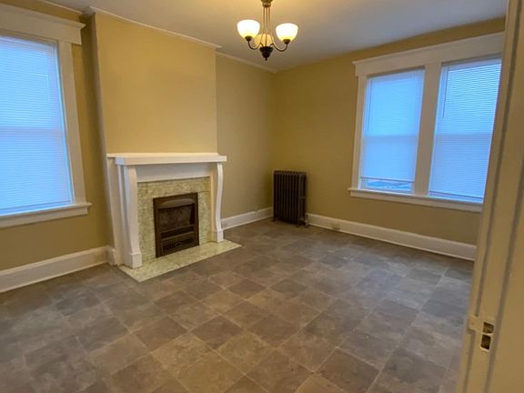 4th image of 4401 Glenway Ave #3