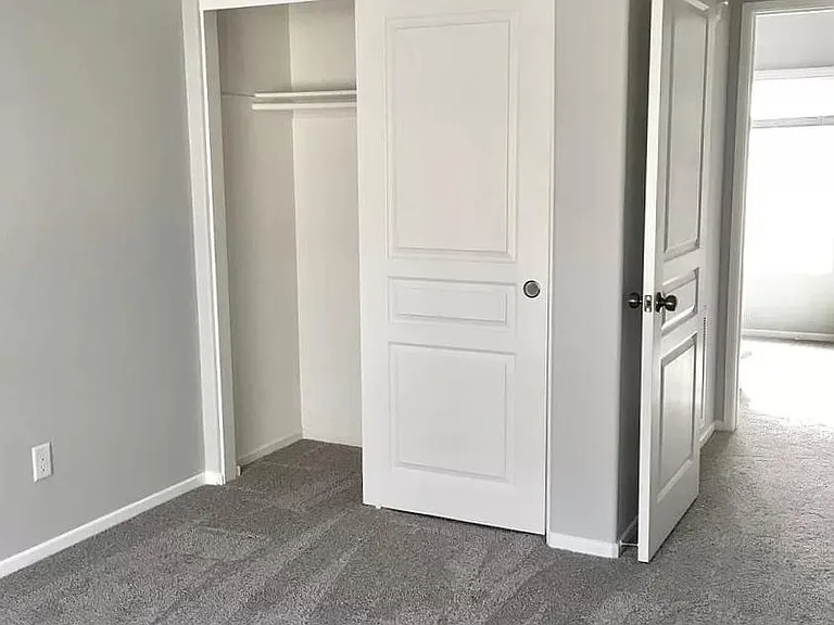 516 Almond Rd — Photo 12