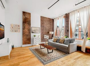 293 Church St #2, New York, NY 10013