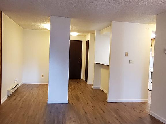 2nd image of 14615 Ne 32nd St #D-305