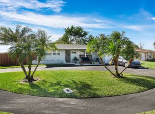 9480 NW 26th Pl, Sunrise, FL 33322
