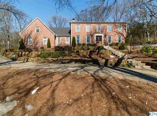 1215 Deborah Dr SE, Huntsville, AL 35801