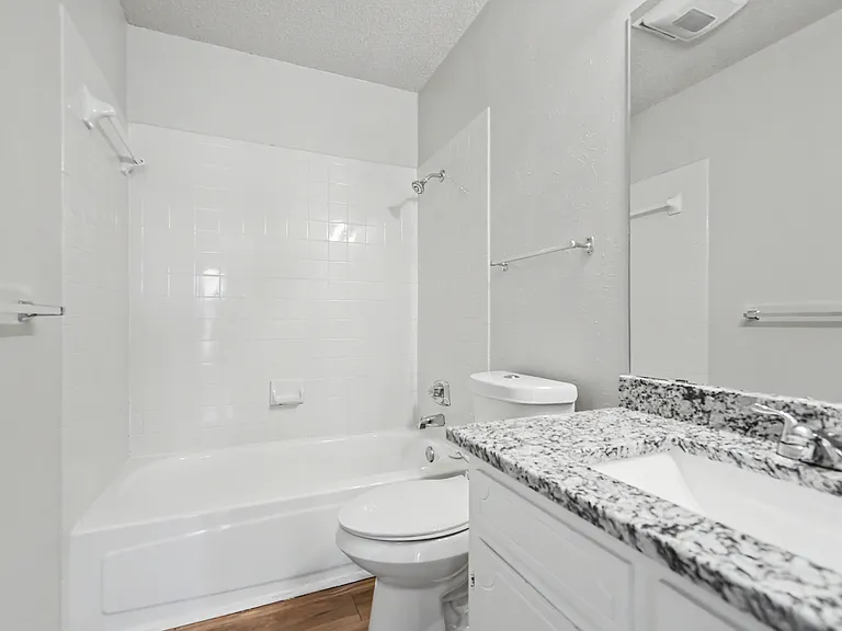 4716 Glass Mountain Dr — Photo 19
