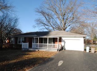 420 Reed Dr, Frankfort, KY 40601