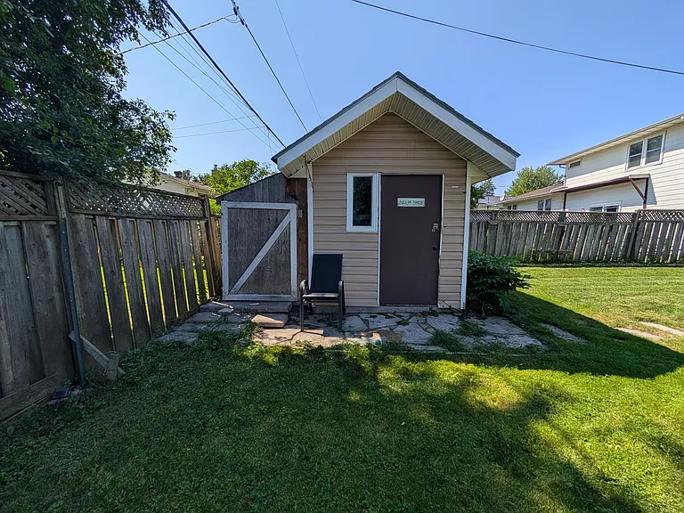 835 Pembridge Cres #HOUSE — Photo 19