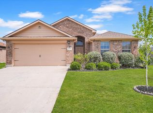 247 Meadowlands Dr, Ponder, TX 76259