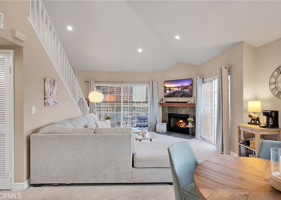 1st image of 24151 Del Monte Dr Unit 348