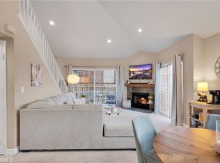 24151 Del Monte Dr Unit 348, Santa Clarita, CA 91355