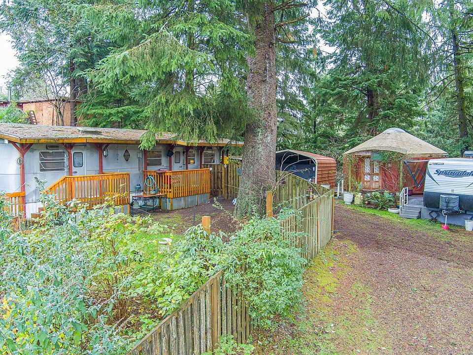 1st image of 1845 Deer Ridge Rd
