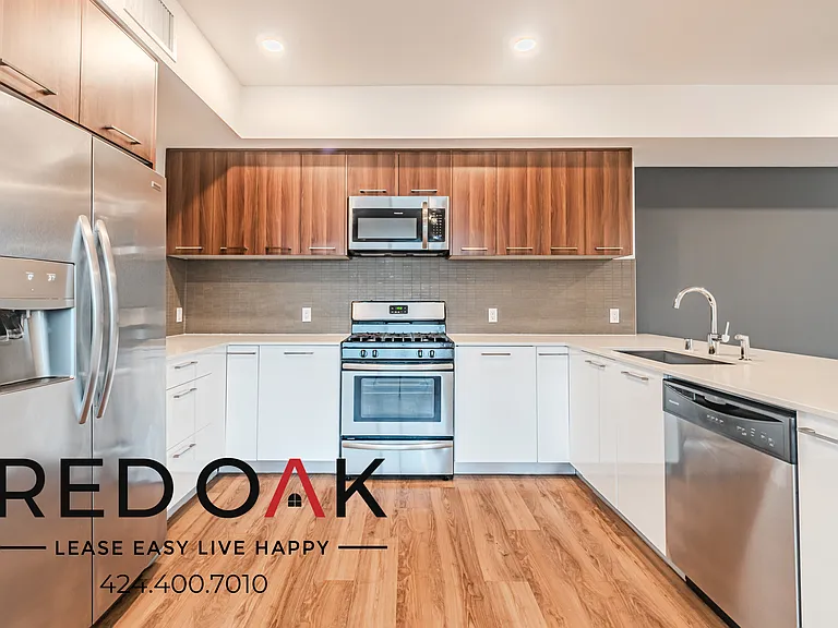5727 La Mirada Ave #309 — Photo 9