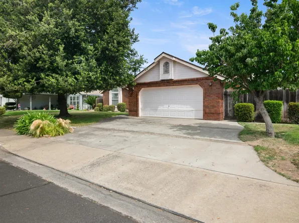 1858 Pontiac St, Oakdale, CA 95361
