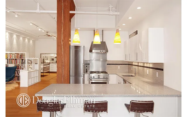 Sold by Douglas Elliman | media 17