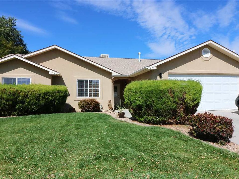 1st image of 3008 Oakwood Dr